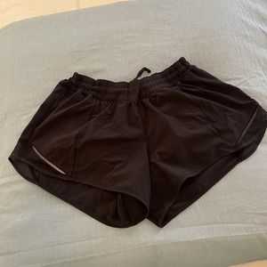 Black lululemon hotty toddy shorts